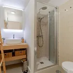 Apartment Virtudes Flat W/ Ac & Balcony By Lovelystay Porto