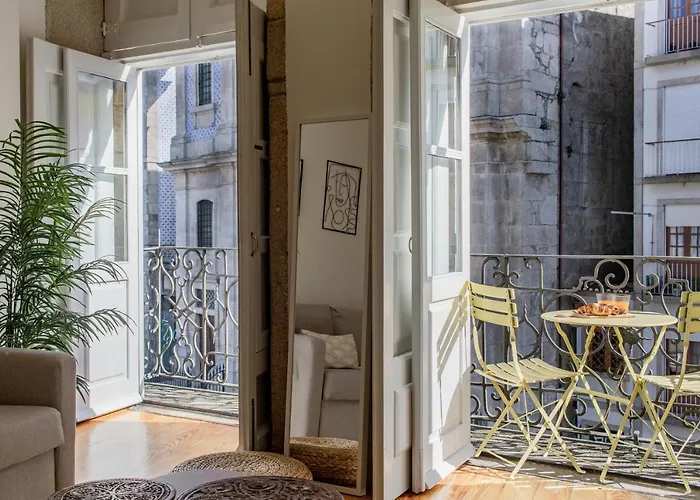 Apartament Virtudes Flat W/ Ac & Balcony By Lovelystay Porto